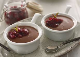 Two pots of blackberry chocolate pots made with Lakeland Dairies products”>
            </picture>
            
        </div>
        <p class=